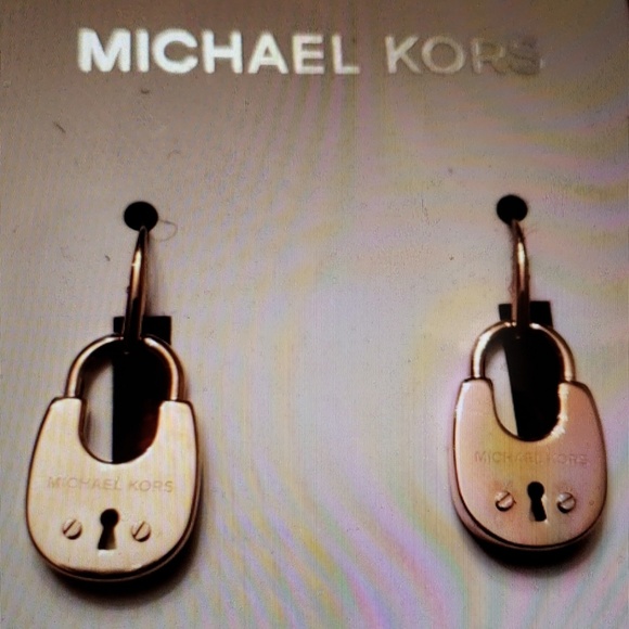 Michael Kors Jewelry - Michael Kors Nwt Rose Gold Tone Padlock Earrings